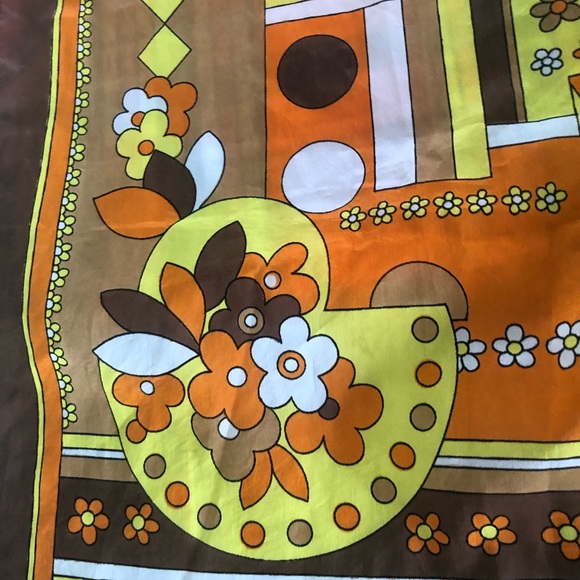 Scarf from the 70’s - Picture 2 of 3